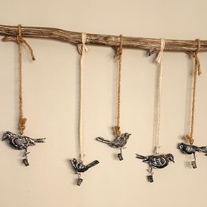 Farmhouse  Picture holder